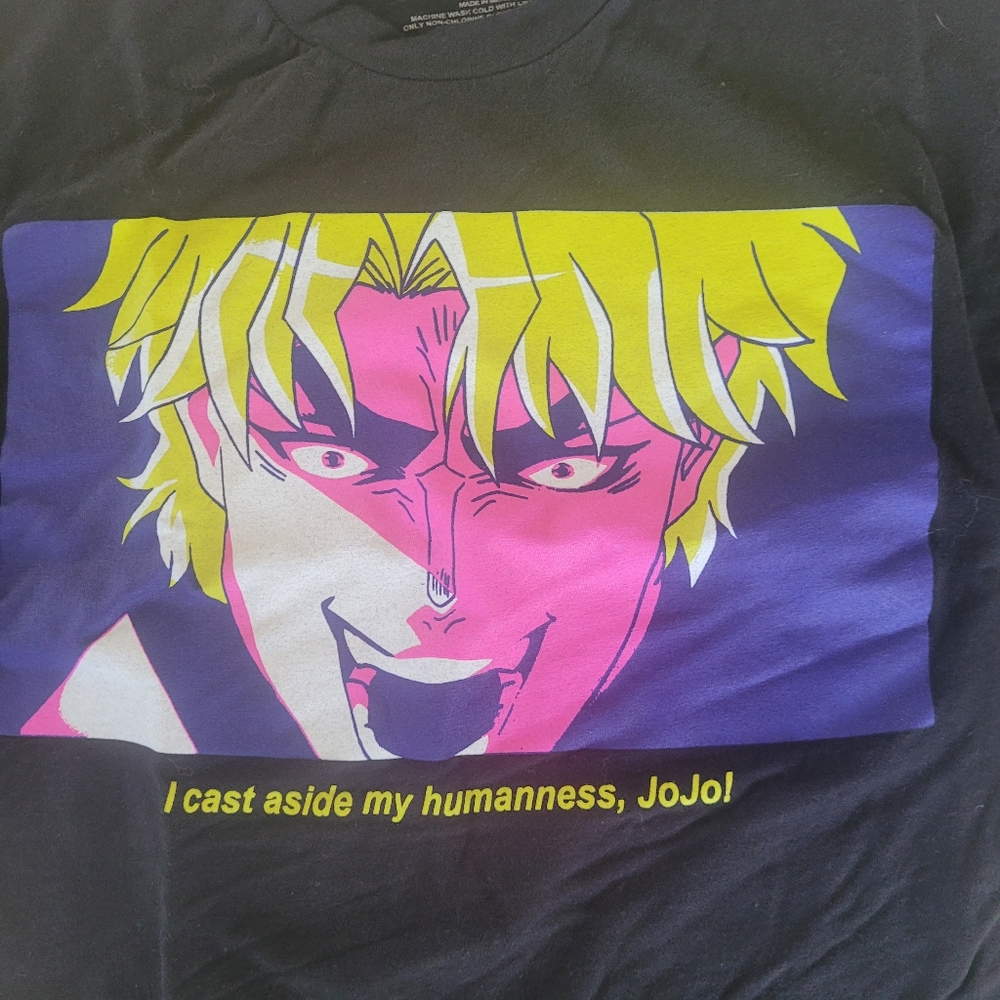 Men's Jojo's Bizarre Adventures t shirt Purple. Medium